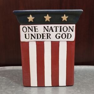 Scentsy Patriotic Wax Warmer - Red, White, Blue
